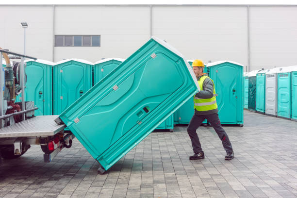 Porta potty delivery and setup in Oakland, SC